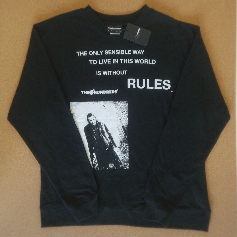 NWT Batman The Dark Knight Crewneck Sweatshirt Large L Streetwear